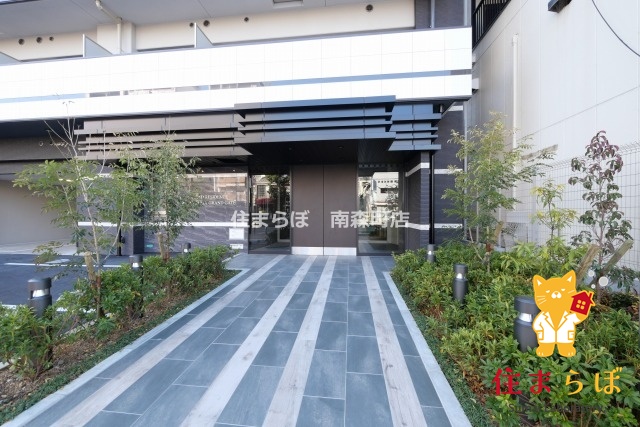 エントランス　「暮らしの設計図は、ここから始まります。」