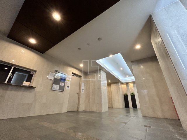 ロビー　ゼニスレジデンス難波南　ロビー