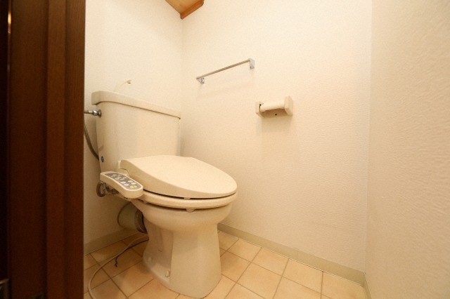 トイレ　いつも清潔・ウォシュレット完備しています♪