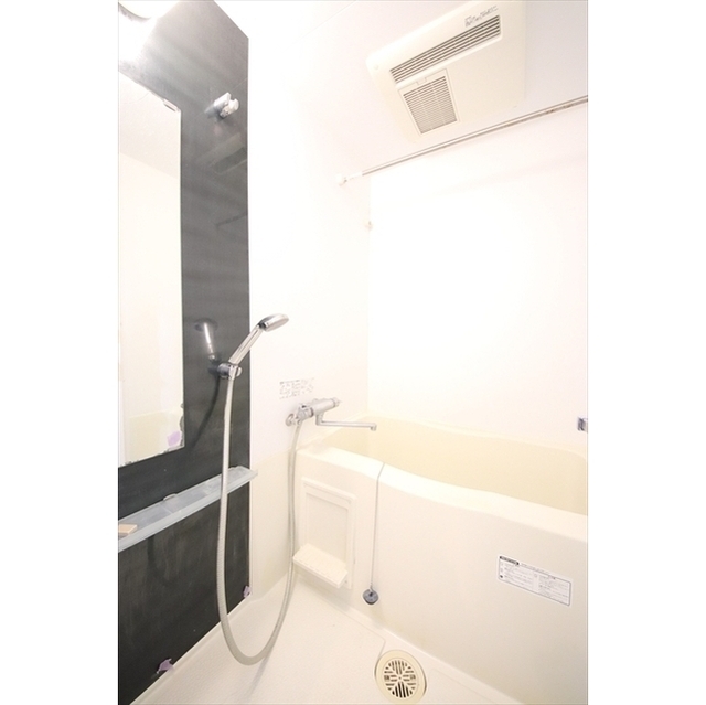 バス・シャワールーム　当社提携物件の為、どこよりも安く早く安心してご契約できます。