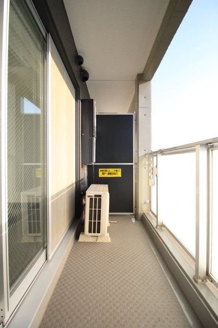 バルコニー　（別タイプ参考写真）スパシエレジデンスファースト　北区滝野川