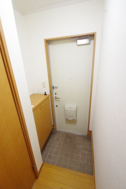玄関　★お問い合わせはタウンハウジングまで★