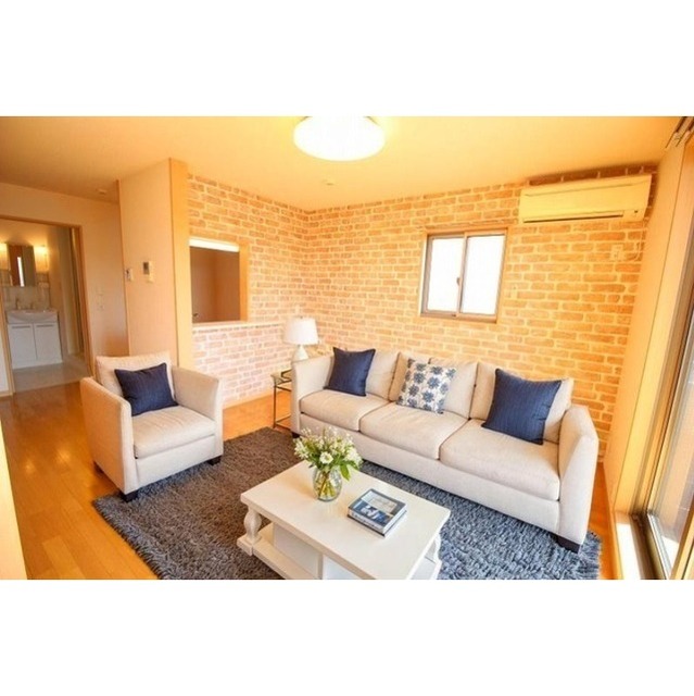 居室・リビング　写真内の家具・家電はＡＩイメージです