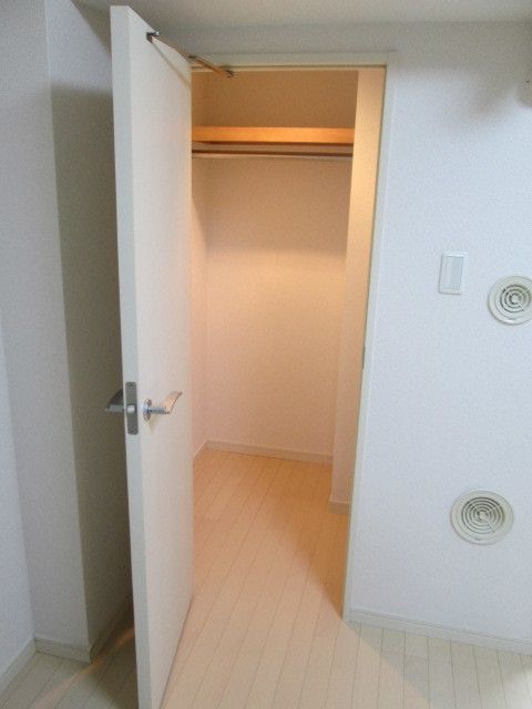 収納　★ウォークインクローゼット★