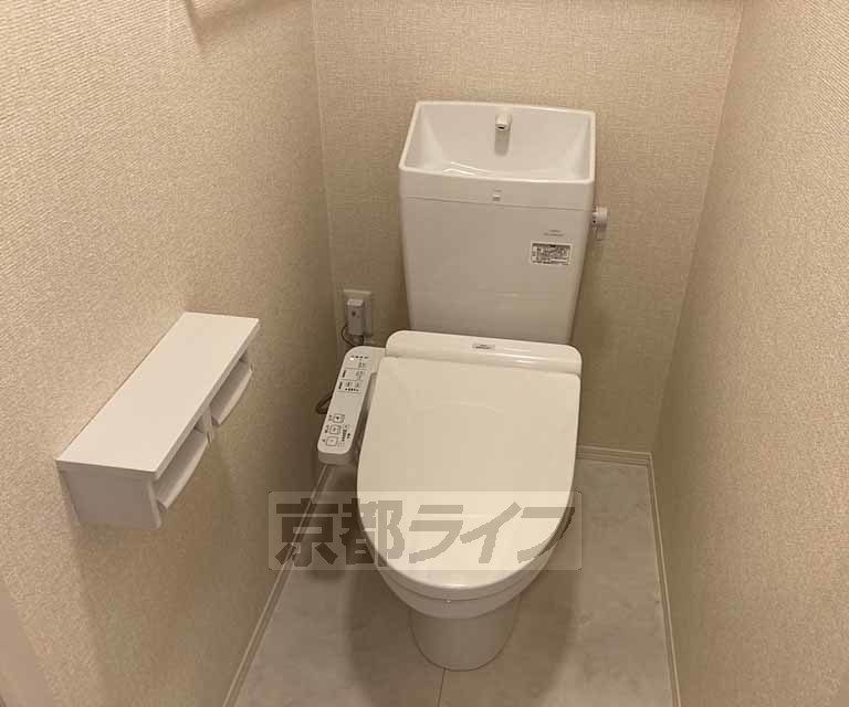 トイレ　ウォシュレット完備