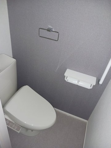 トイレ　ゆったりとした空間のトイレです