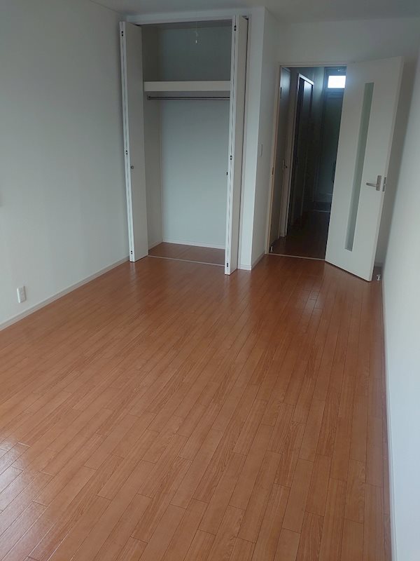 居室・リビング　205号室参考