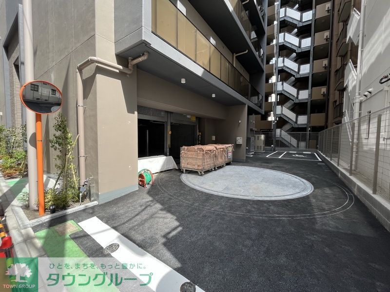 駐車場　駐車場