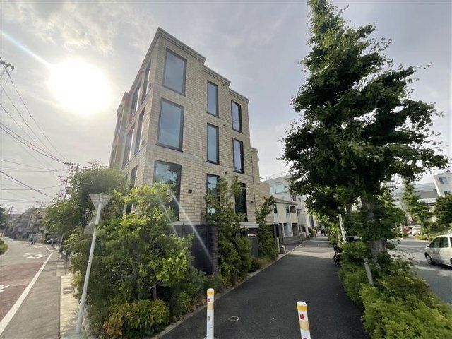 建物外観　■建物構造：ＲＣ■築年月：2022年2月(築3年)