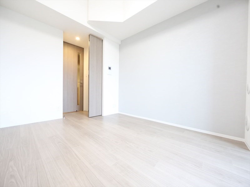 居室・リビング　洋室7.7帖　クローゼット付（収納充実してます）