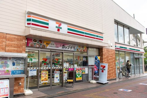 コンビニ　セブンイレブン 板橋小竹向原駅南店（コンビニ）まで458m