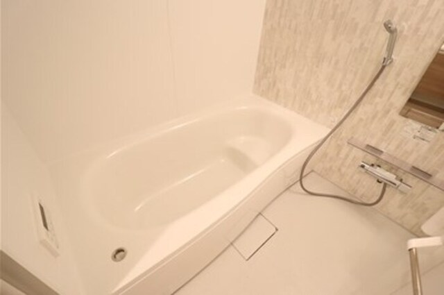 バス・シャワールーム　浴室