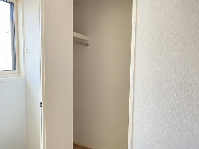 収納　中２階の収納