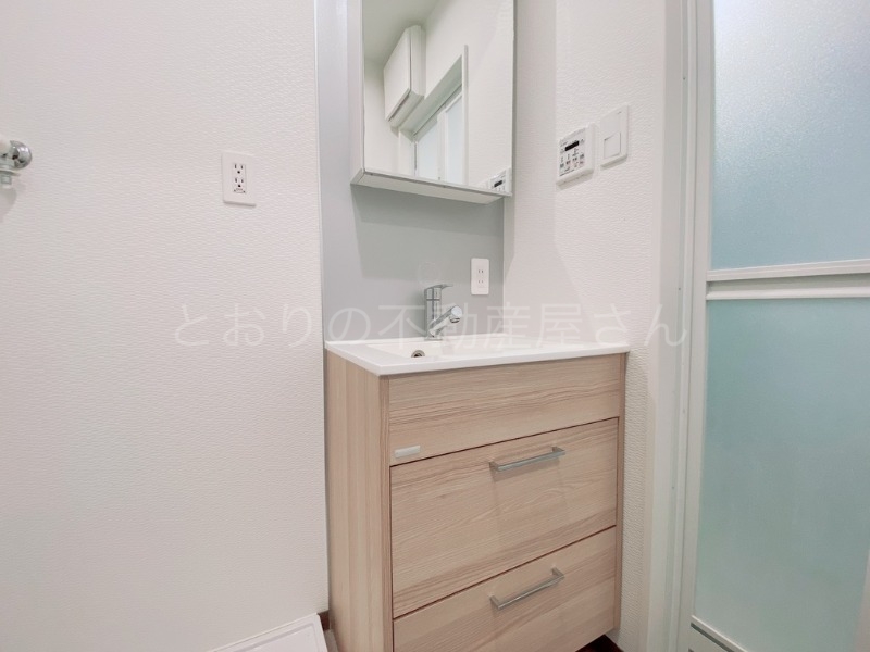 洗面設備　独立洗面台