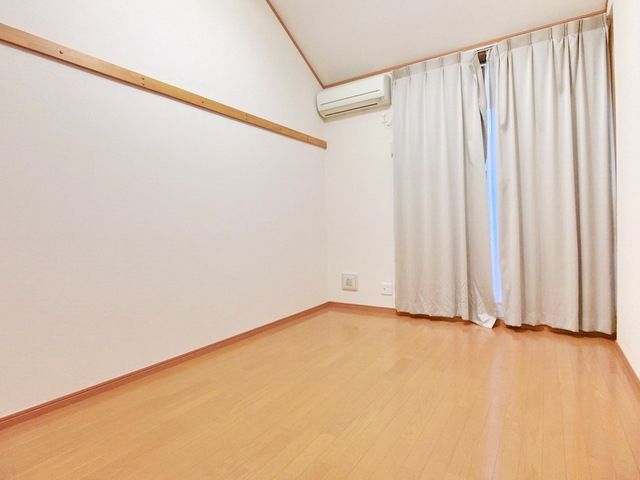 居室・リビング　寝室