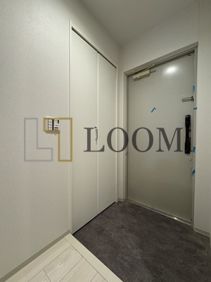 玄関　MAISON COULEUR UESHIO　玄関スペース