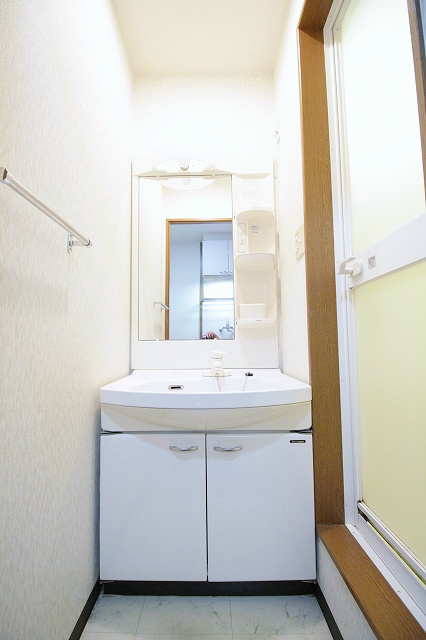 洗面設備　洗面化粧台