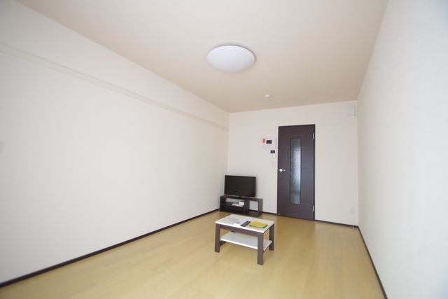 居室・リビング　★お問い合わせはタウンハウジング町田店まで★