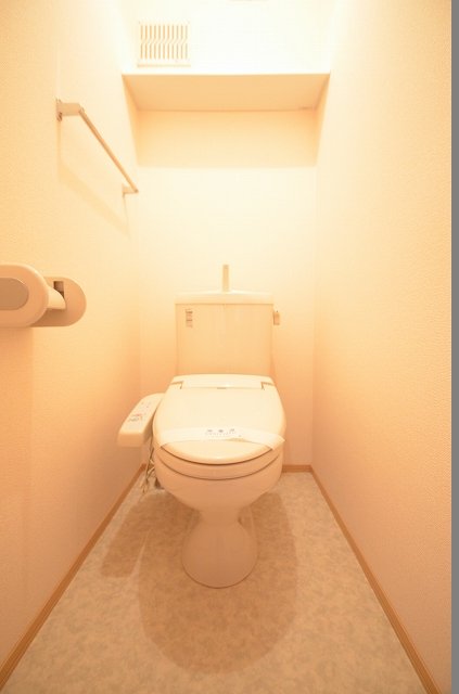 トイレ　同物件別号室