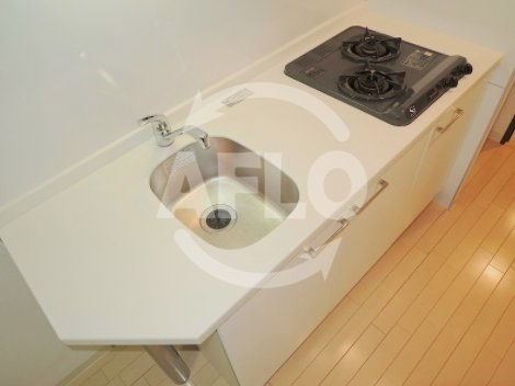 キッチン　エスリード難波ステーションプラザ　2口ガスシステムキッチン