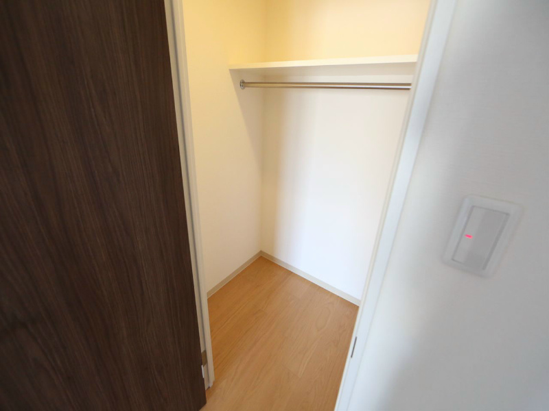 収納　ウォークインクローゼット付（収納充実してます）