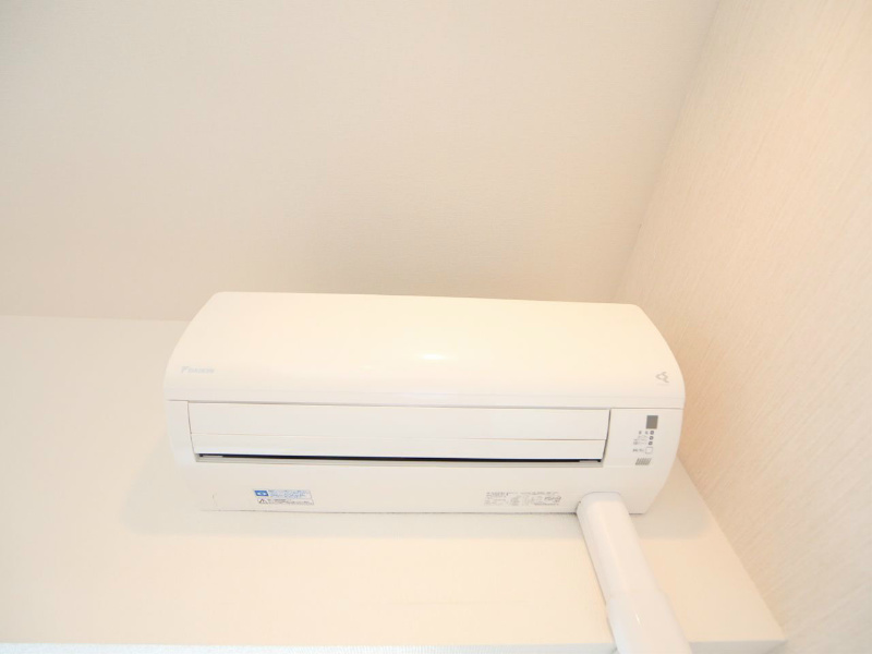 その他設備　リビングにエアコン付