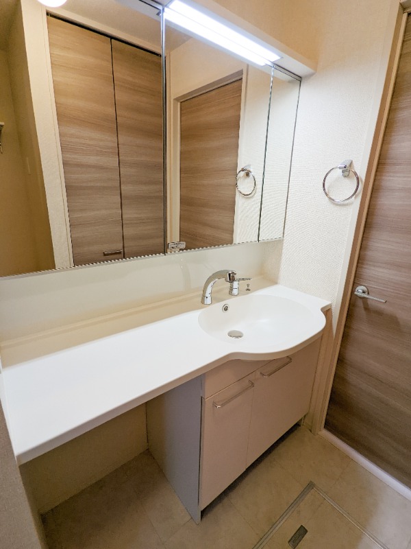 洗面設備　図面と現状に相違がある場合には現状を優先