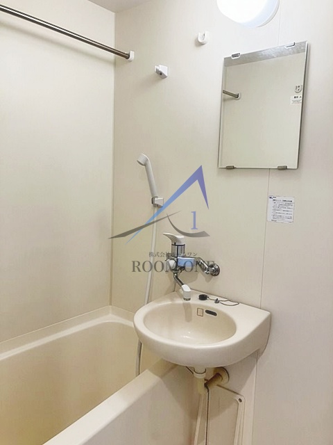 バス・シャワールーム　お風呂です。