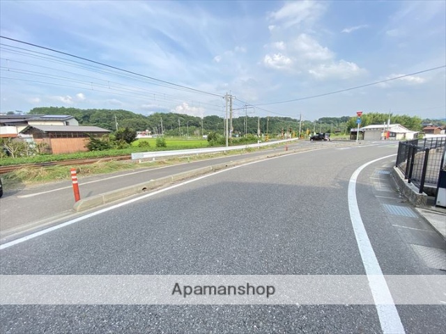 その他　前面道路２（その他）まで0m