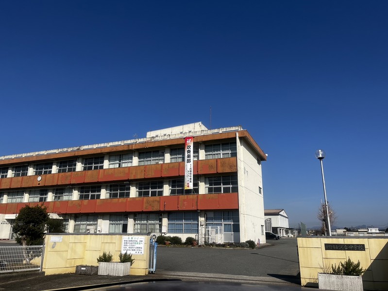 中学校　小野市立河合中学校（中学校）まで2288m