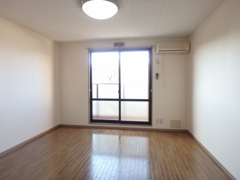 居室・リビング　図面と現状に相違がある場合には現状を優先．．．