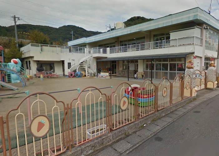 幼稚園・保育園　中里保育園（幼稚園・保育園）まで135m