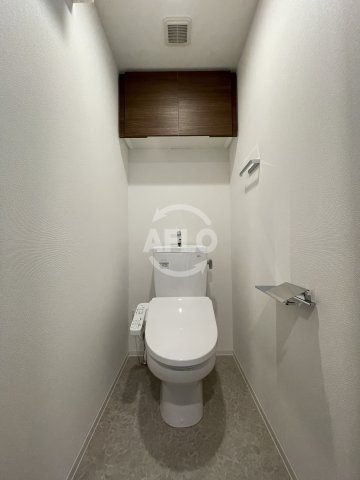 トイレ　AFFLUENCE難波EAST　温水洗浄便座