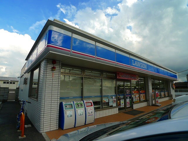 コンビニ　ローソン 笠懸町鹿店（コンビニ）まで650m