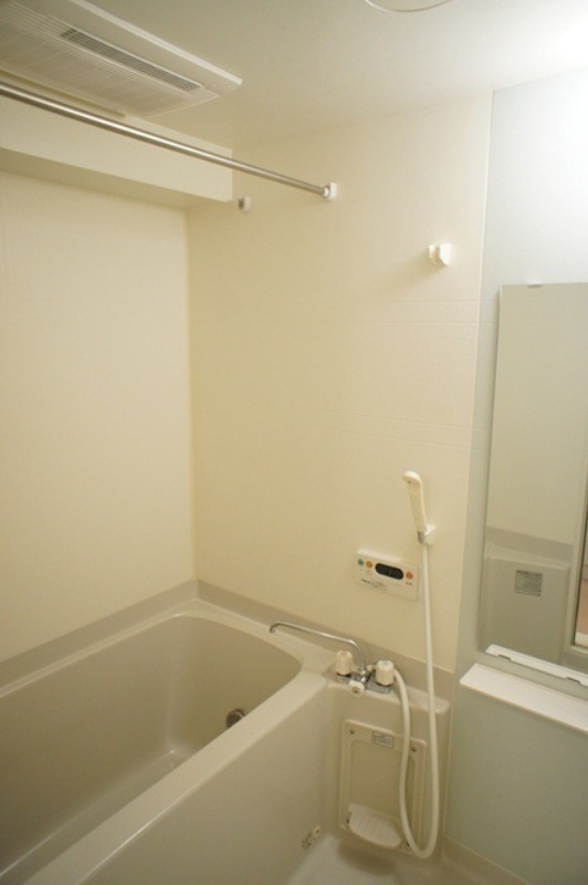 バス・シャワールーム　図面と現状に相違がある場合には現状を優先