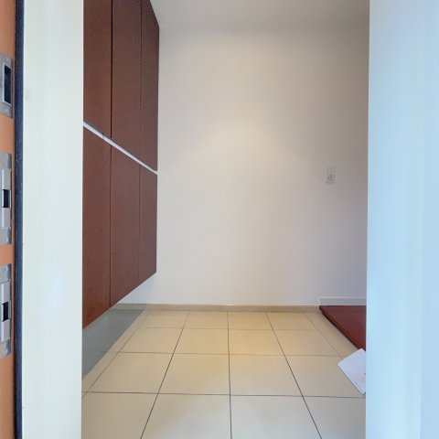 玄関　同仕様タイプです