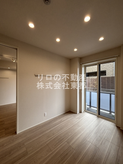 その他部屋・スペース　窓から暖かな日差しが入ります♪