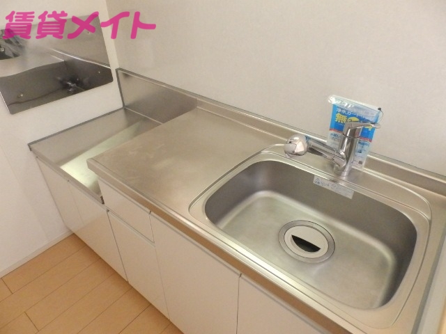 キッチン　同型反転タイプ