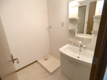 洗面設備　脱衣所、洗濯機置き場