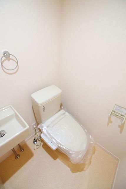 トイレ　★★うれしいウォシュレット実装★★