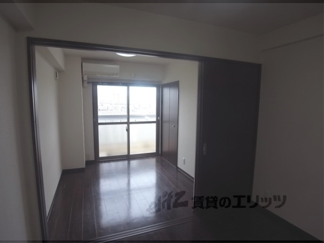 居室・リビング　洋室