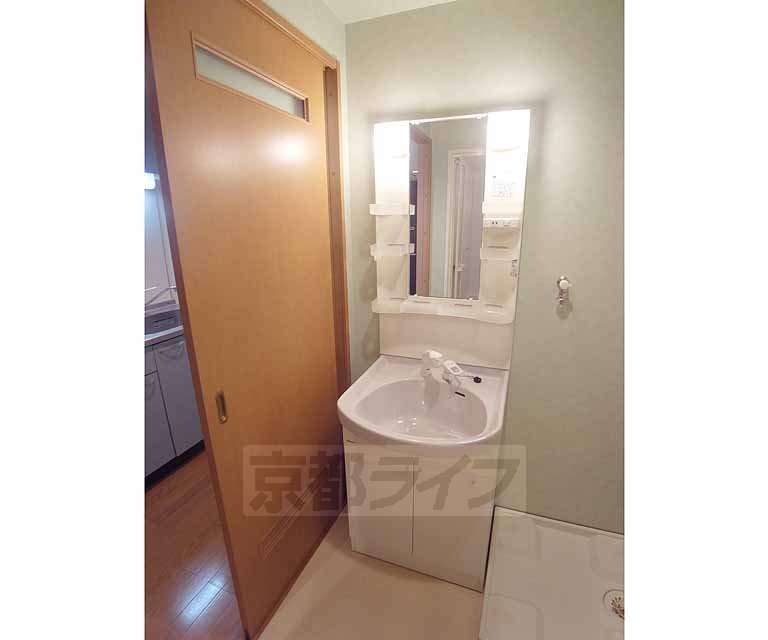 洗面設備　シャンプードレッサー付き・