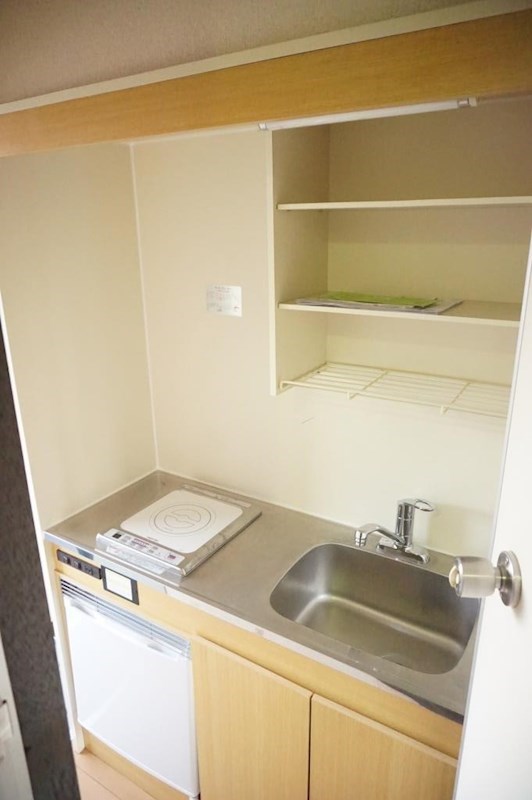 キッチン　ＩＨクッキングヒーターでお手入れらくらく