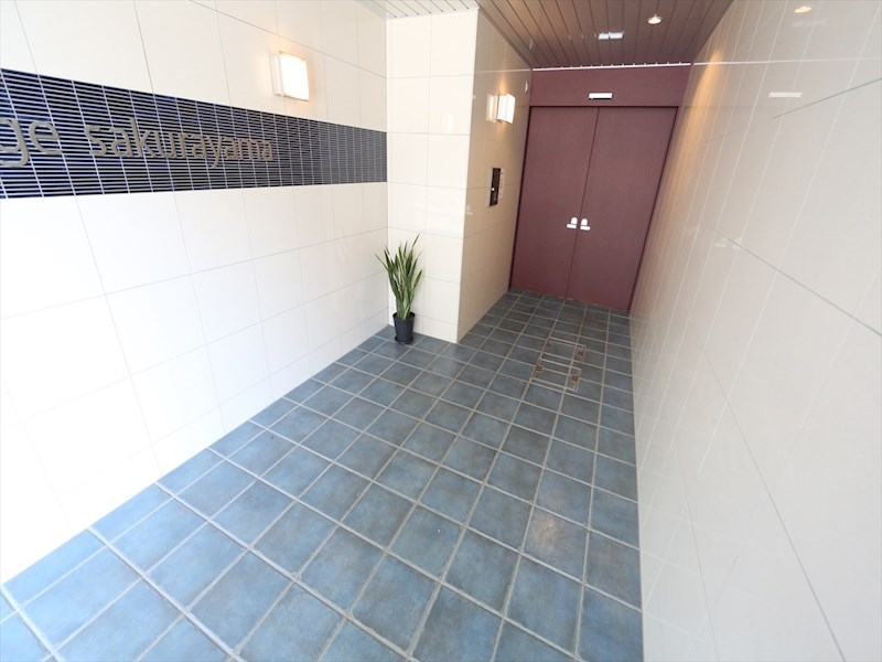 エントランス　外観　オートロック　宅配ＢＯＸ