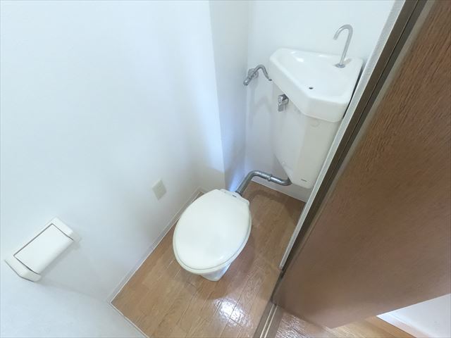 トイレ　トイレ