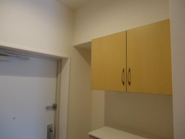 その他　靴箱２