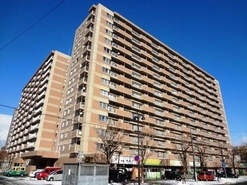 スーパー　まいばすけっと北2条東7丁目店（スーパー）まで738m