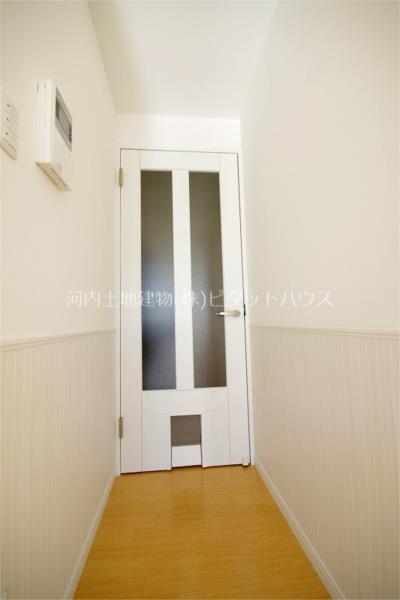 その他　ペット用ドア付き※類似室内