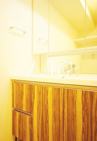 洗面設備　洗面台です。