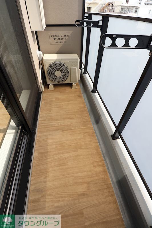 バルコニー　バルコニー